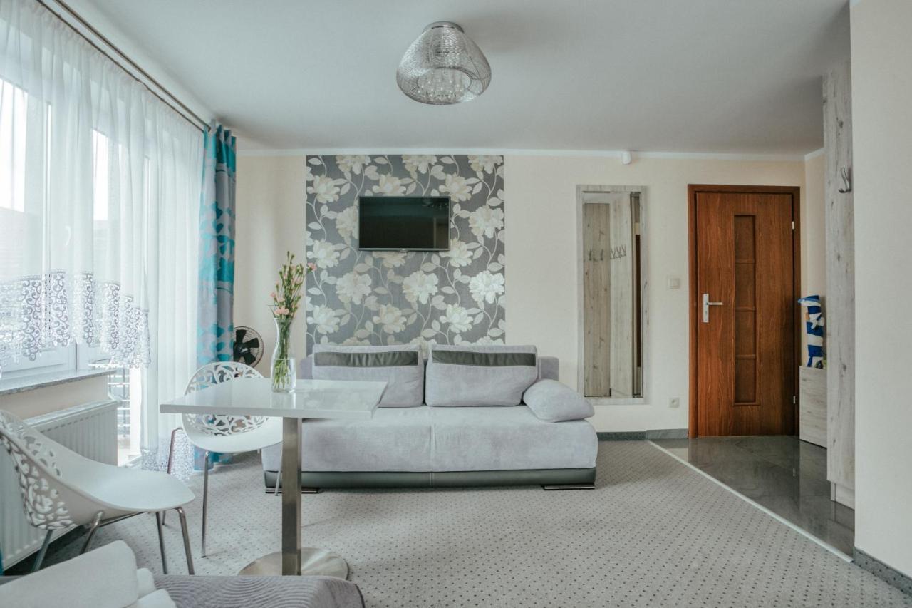 Ramzes Apartment นีคอร์เซ ภายนอก รูปภาพ
